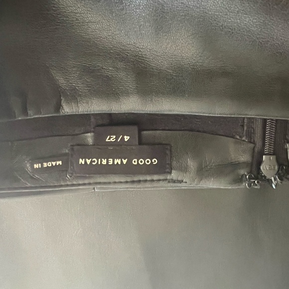 Good American Black Better than Leather faux leather Midi pencil skirt size 4 - Picture 6 of 6